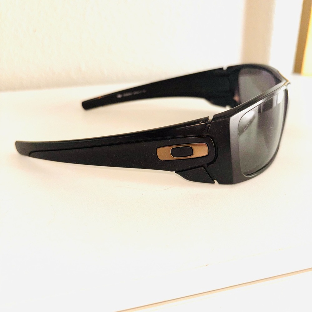 Men’s Oakley Black Sunglasses
